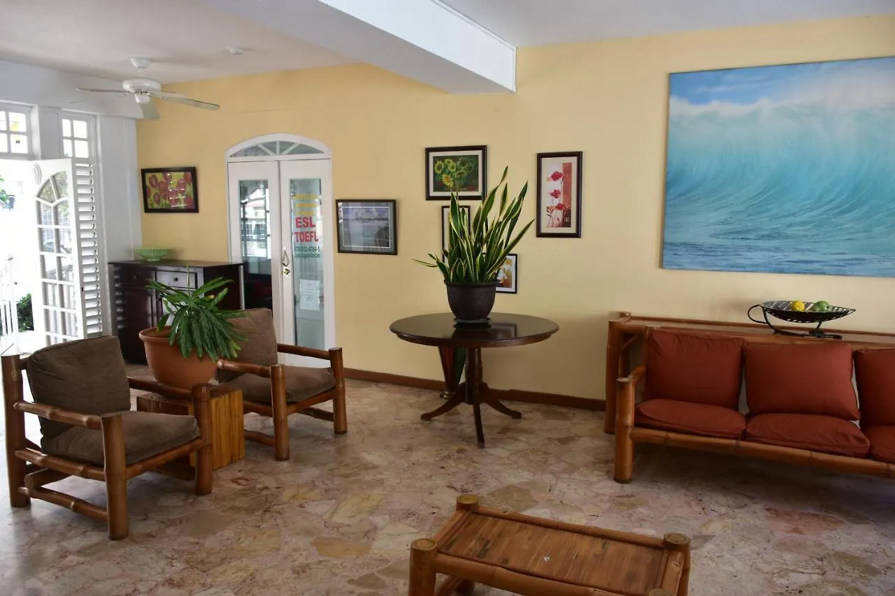 Czar'S Sanctuary- Apt B4 At Sandcastle Ocho Ríos Jamaica